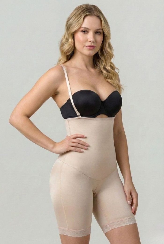 Bodysuit 5114 hở ngực lửng đùi mặt trước phẳng, Vedette